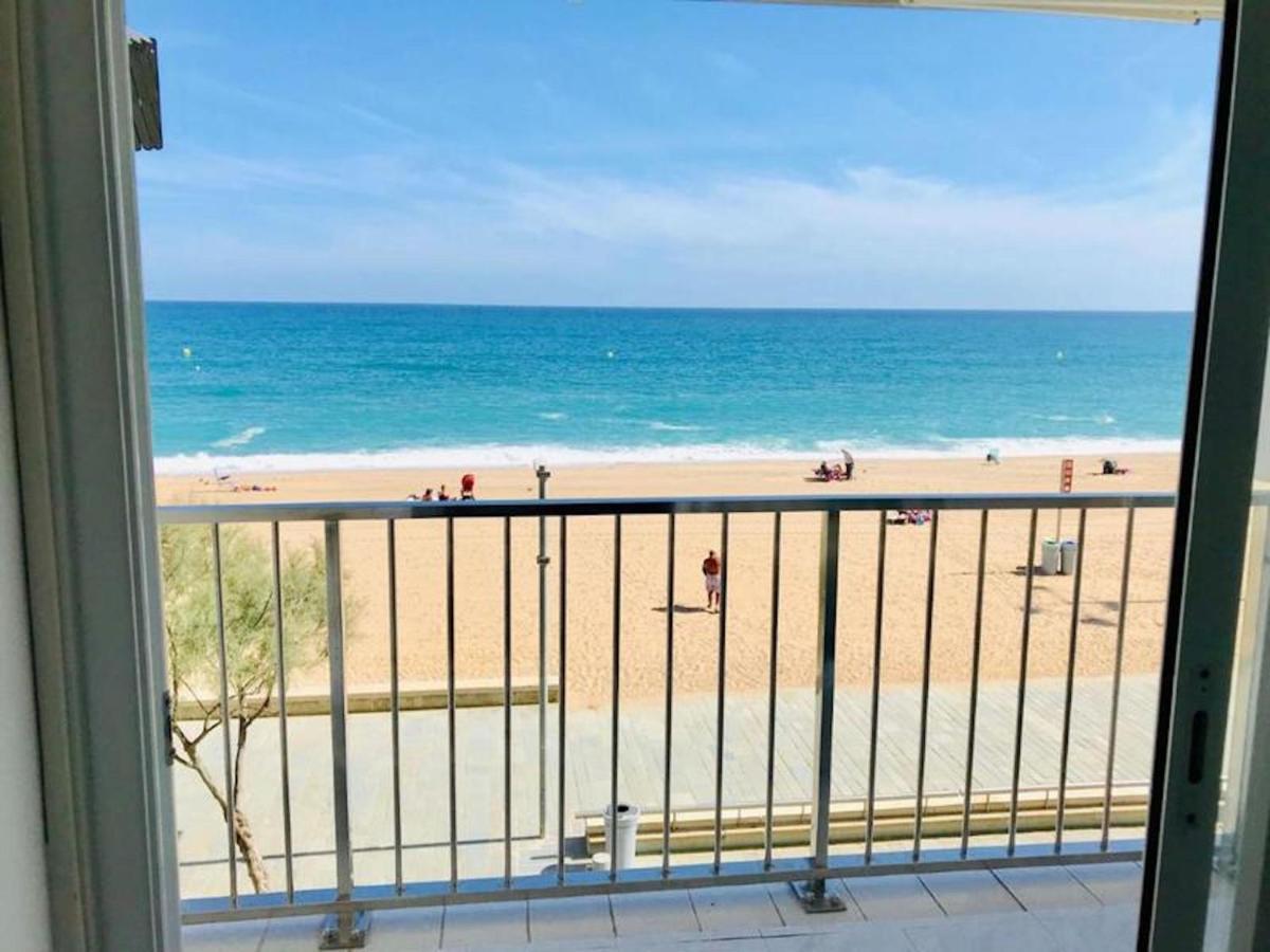 Investingspain Studio Beach Paradise Front Sea Views Swimming Pool Platja d'Aro Kültér fotó